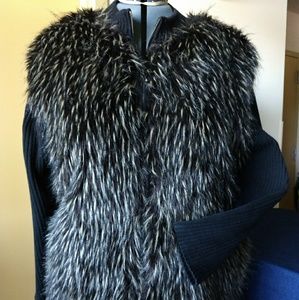 Faux fur sweater Jacket 🐾👁️💞 🛍️